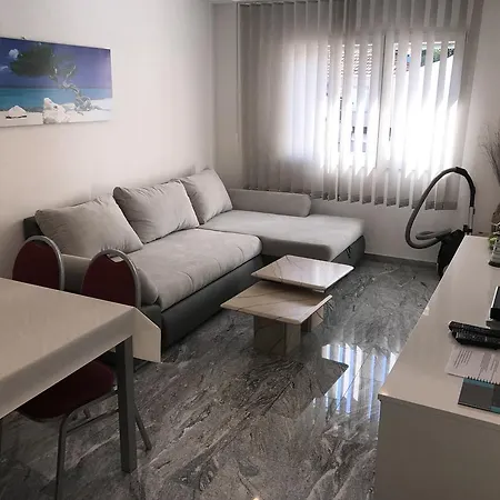 Apartments Zara Apartmán