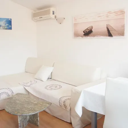 Apartamento Apartments Zara *
