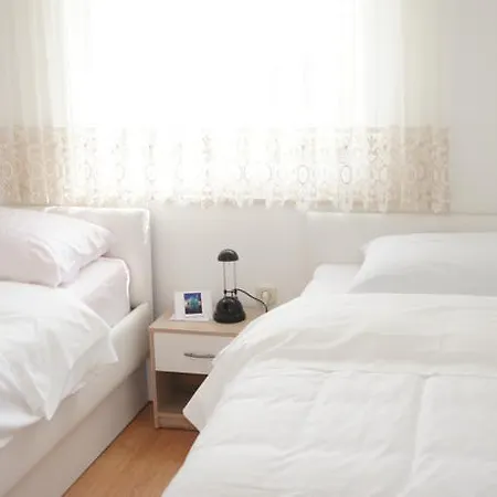 Apartment Apartments Zara Zadar
