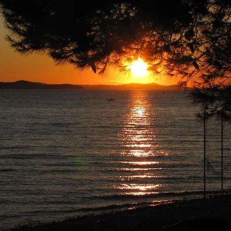 Διαμέρισμα Apartments Zara *